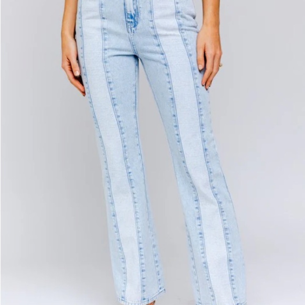 Le Lis | Light Blue Women's Jeans